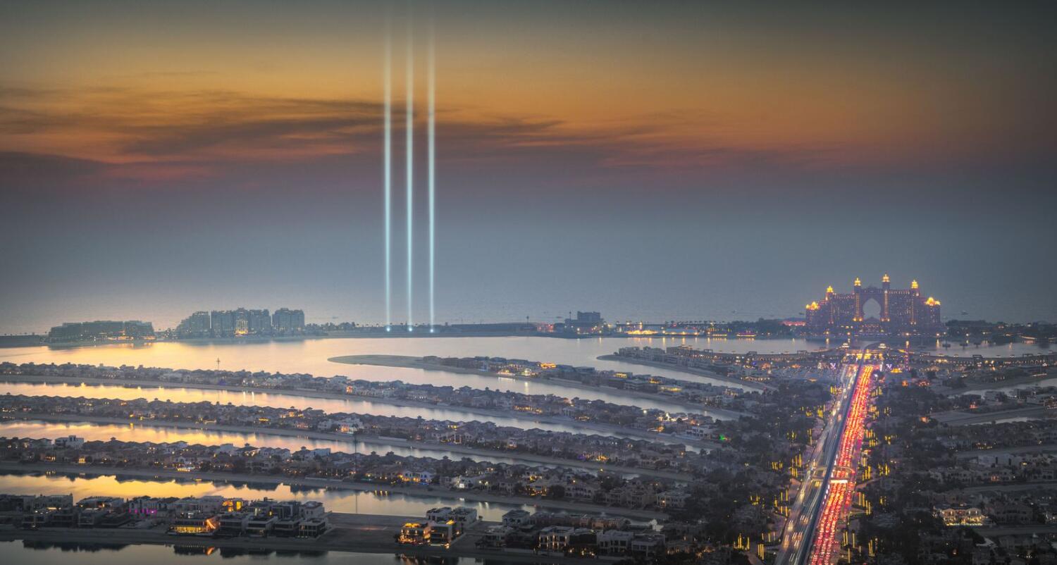 Sky-over-Palm-Jumeirah-lights-up-with-three-powerful-light-beams--Heres-Why